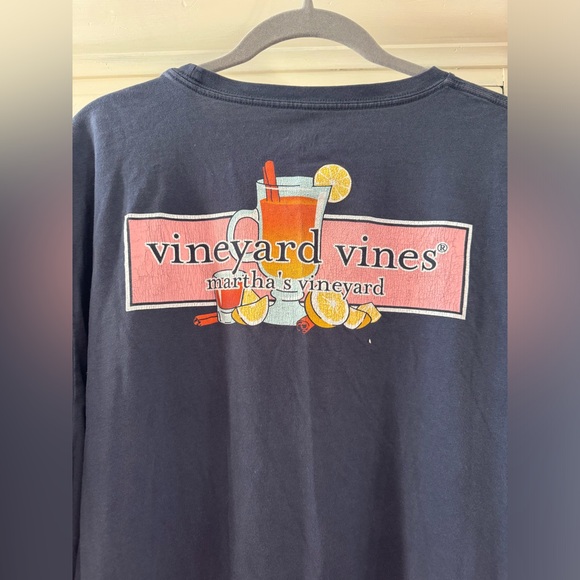 Vineyard Vines tshirt - Picture 2 of 6